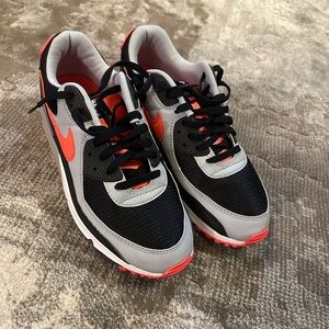 AIR MAX 90 'Radiant Red' size 11 on men